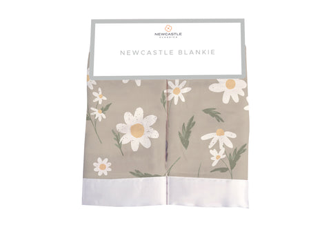 White Daisy Bamboo Newcastle Blankie